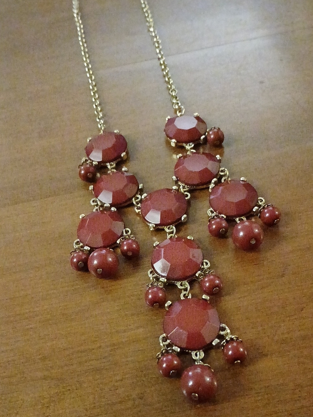 Elegant Red Statement Necklace - Women Jewelry